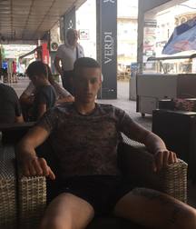 Twinks 5ce019502a483.jpg