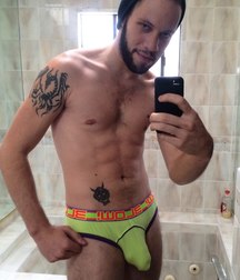 Hot guys and hot bulbs. 5740a17ca8b2e.jpg