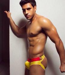 Hot guys and hot bulbs. 5740a192643b1.jpg