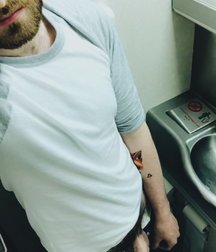 Real Hot men 57718a3d0ff1f.jpg