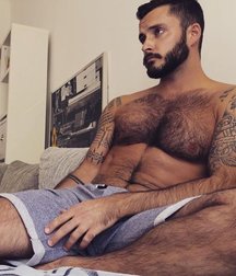 Real Hot men 57718a43bca94.jpg