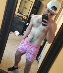 Real Hot men 57718a56df973.jpg