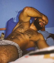 Real Hot men 57718a6cc3597.jpg