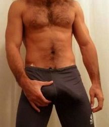 Hairy men 580a550aa3d12.jpg