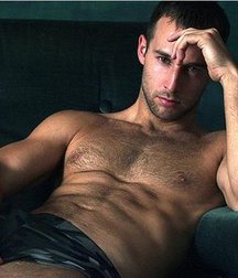 Hairy men 580a55112555f.jpg