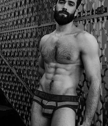 HAIRY  SEXY HUNKS 58b9e027a74ad.jpg