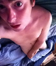 Panic Selfies Gay Porn Boys 5ed64d3553b63.jpg