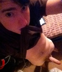 Panic Selfies Gay Porn Boys 5ed64d39e9032.jpg