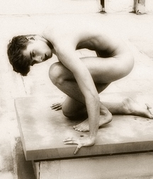 More Eros 5895fefa01e6c.jpg