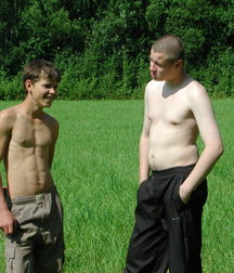 Alex & Den 59d08e3482f69.jpg