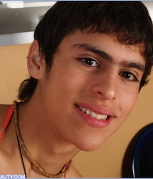 ADRIANO 59e2076ee8d90.jpg
