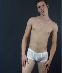 DOMINIK 59e27ef465c5f.jpg
