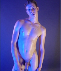 DOMINIK 59e2803c38a67.jpg