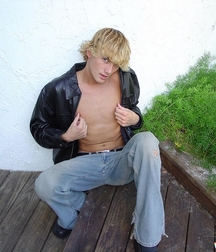 A2MG_Jarett-Fox 59e50c3851024.jpg