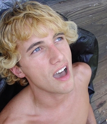 A2MG_Jarett-Fox 59e50c98adf5f.jpg