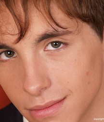 AB Gavin 59e5b44d1e4c1.jpg