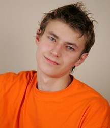 AB Holger 59e5fd57daedb.jpg