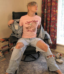 AB James 59e6018489f8c.jpg