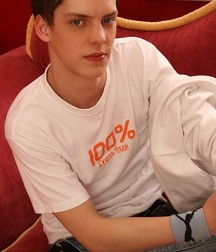 AB Oliver 59e89bf17e1d7.jpg