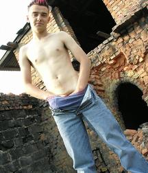 Adam 59ef5495e5f6e.jpg