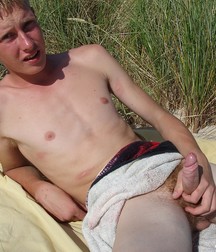 Artur 59f0d3be4541a.jpg