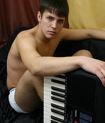Derek 59f180f2d032e.jpg