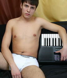 Derek 59f180f62572f.jpg