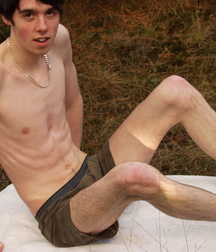 BoiBox_Anthony 59f580f112952.jpg