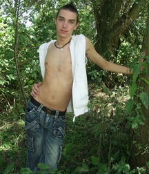 BoiBox_Bryan-01 59f583eab40a7.jpg