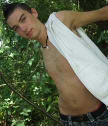 BoiBox_Bryan-01 59f583ebe75b9.jpg