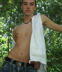 BoiBox_Bryan-01 59f583f057078.jpg