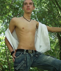 BoiBox_Bryan-01 59f583f796b08.jpg