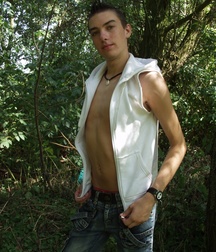 BoiBox_Bryan-01 59f58497a6b8d.jpg