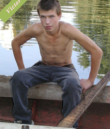 Viktor 5a2fcd583e2db.jpg