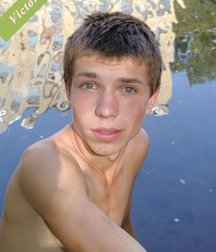 Viktor 5a2fcd918d9f2.jpg