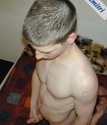 Dimitri 5a30eb77138dd.jpg