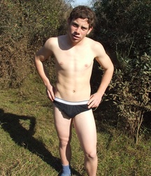 Alejandro 5a339a9d4869e.jpg
