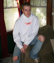 Alex 5a339b74cf829.jpg