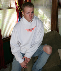 Alex 5a339b7608ac1.jpg