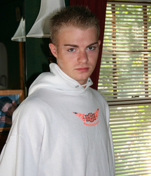 Alex 5a339b7cb383a.jpg