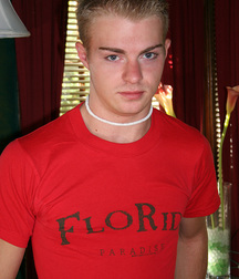 Alex 5a339b861a899.jpg