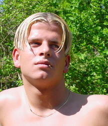 Kriss 5a34e6d84aad8.jpg