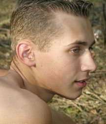 Madvey 5a34e8bc6ae6c.jpg