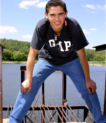 Alex 5a379981f1514.jpg