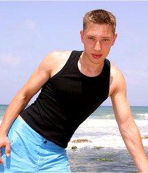 Alexander 5a379ac1d06ba.jpg