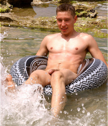 Alexander 5a379b05c0f34.jpg