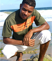 Andre 5a379e11dfbfb.jpg