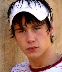 Andre B 5a379f3a73154.jpg