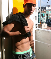 Armando 5a38d0b21c393.jpg