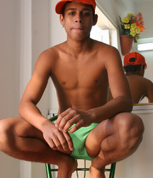 Armando 5a38d0db3c607.jpg